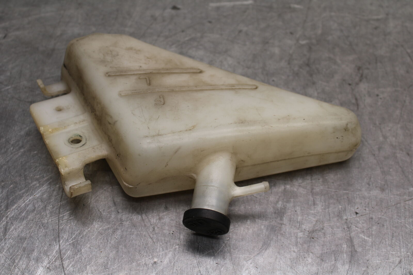 08-10 SUZUKI GSXR 600 COOLANT WATER TANK RESERVOIR BOTTLE BB116