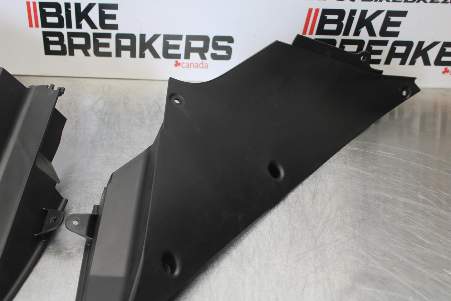 23-24 KAWASAKI NINJA ZX14R NEW!! RIGHT LEFT INNER FAIRINGS PANELS TRIMS BB169
