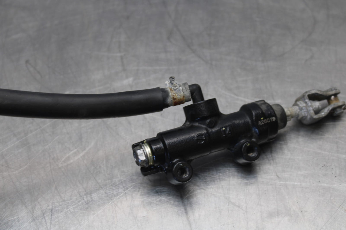 24-25 KAWASAKI NINJA 500 ABS REAR BACK BRAKE MASTER CYLINDER W RESERVOIR BB899