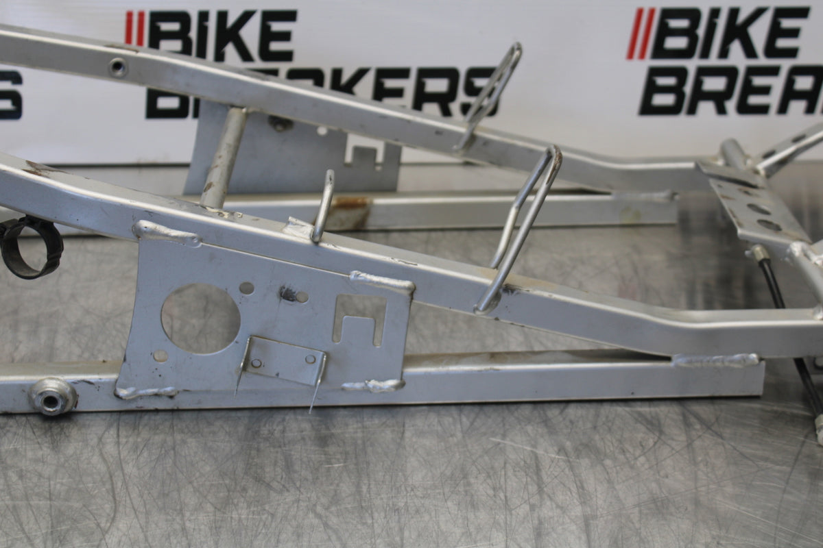 98-05 HONDA SUPER HAWK 1000 VTR1000F REAR SUBFRAME BACK SUB FRAME BB152