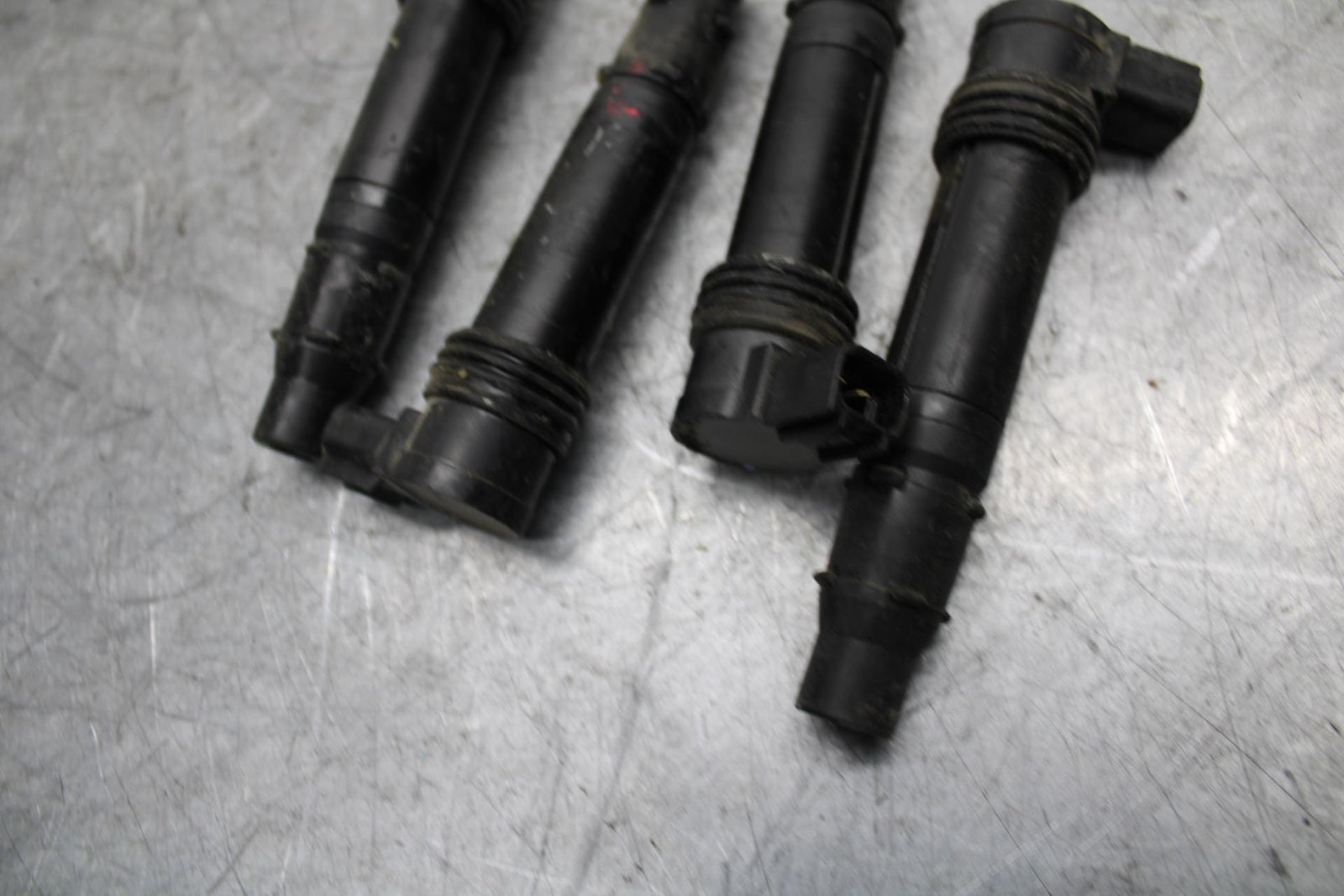 19-20 KAWASAKI NINJA ZX6R  IGNITION COILS COIL SPARK PLUG CAPS 21171-0757 BB528