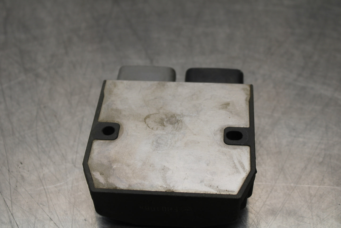 04-05 KAWASAKI NINJA ZX10R RECTIFIER VOLTAGE REGULATOR BB163