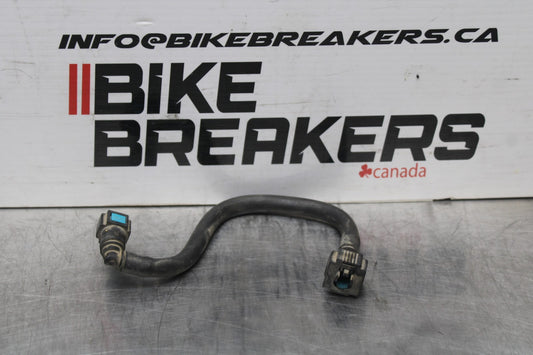 07 YAMAHA YZF R1 FUEL HOSE GAS LINE TUBE PIPE BB826