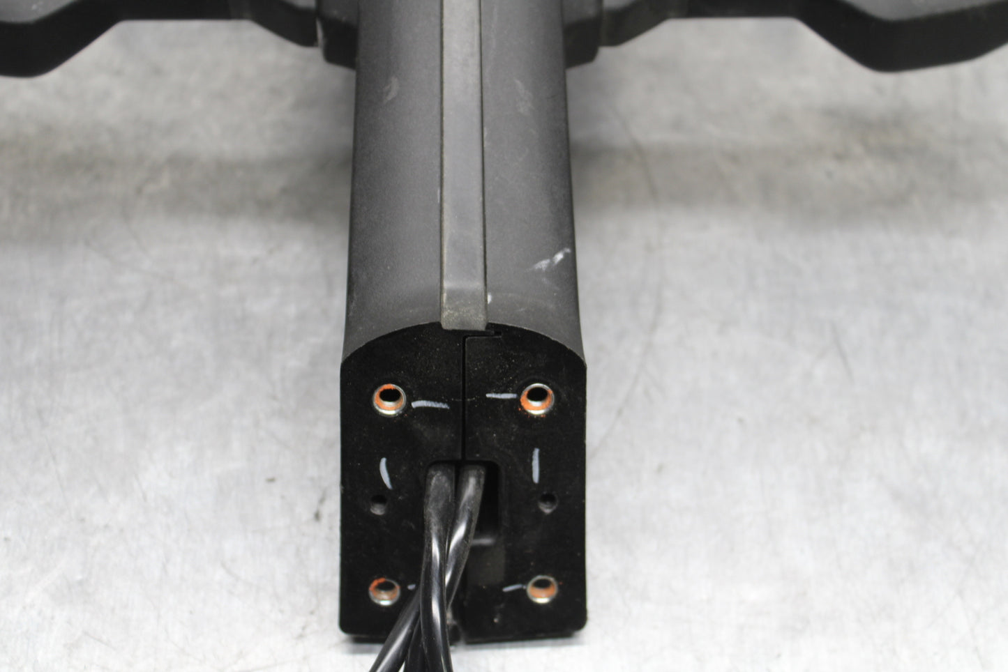 19-23 KAWASAKI NINJA ZX6R REAR BACK FENDER MUD GUARD BB749