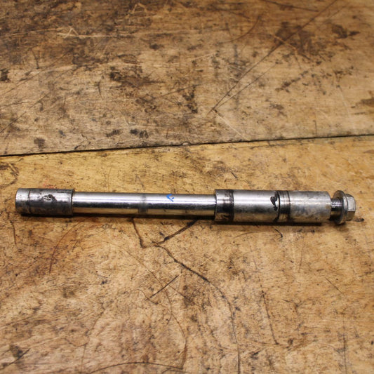 05-08 KAWASAKI VULCAN 1500 VN1500N CLASSIC FRONT WHEEL RIM AXLE PIVOT BOLT BB343