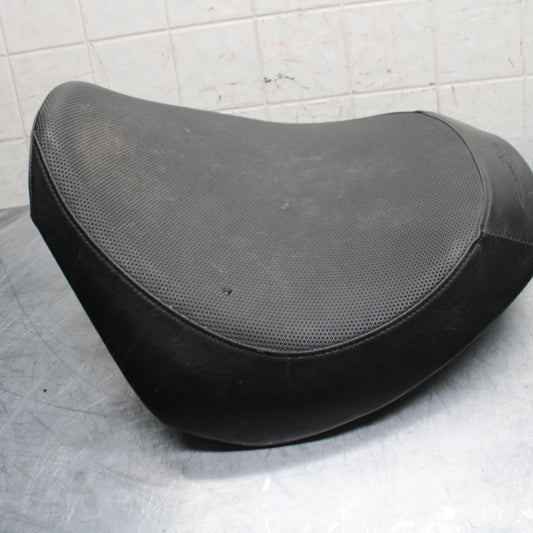 06-09 SUZUKI M109R BOULAVARD FRONT DRIVERS SEAT BB501