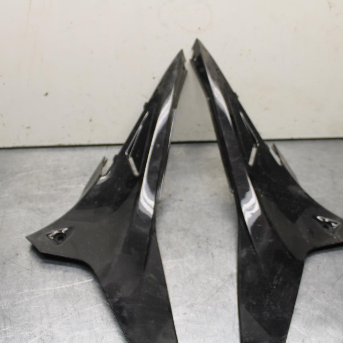 15-19 APRILIA RSV4 RF RIGHT LEFT FRONT SIDE SEAT PANELS TRIMS COWLS  bb611