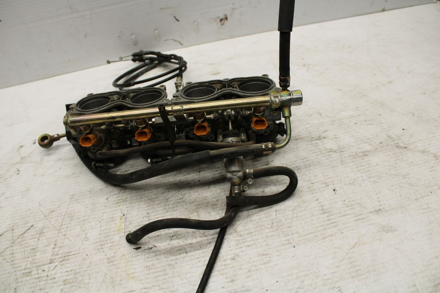 05-06 HONDA CBR600RR MAIN FUEL INJECTORS / THROTTLE BODIES BB307