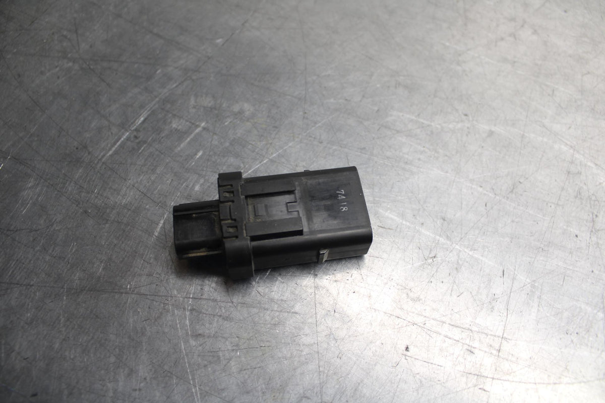 17 HONDA CRF1000LD AFRICA TWIN HEATED GRIP  RELAY SWITCH BB97