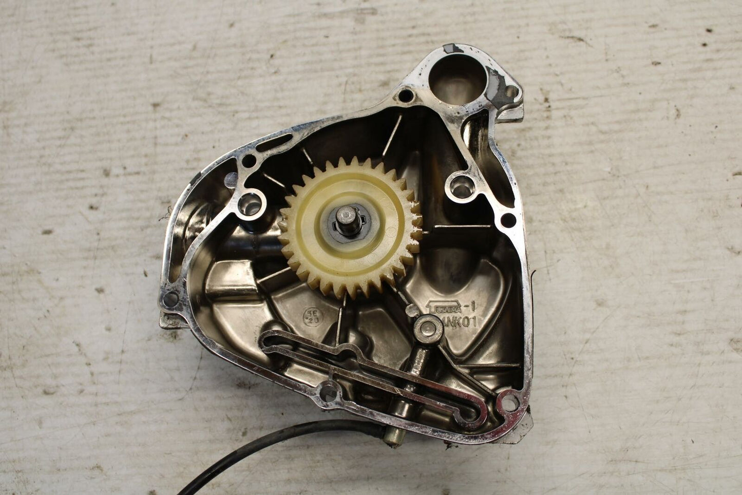 07-08 YAMAHA V STAR 1300 ENGINE WATER COOLANT PUMP  BB303