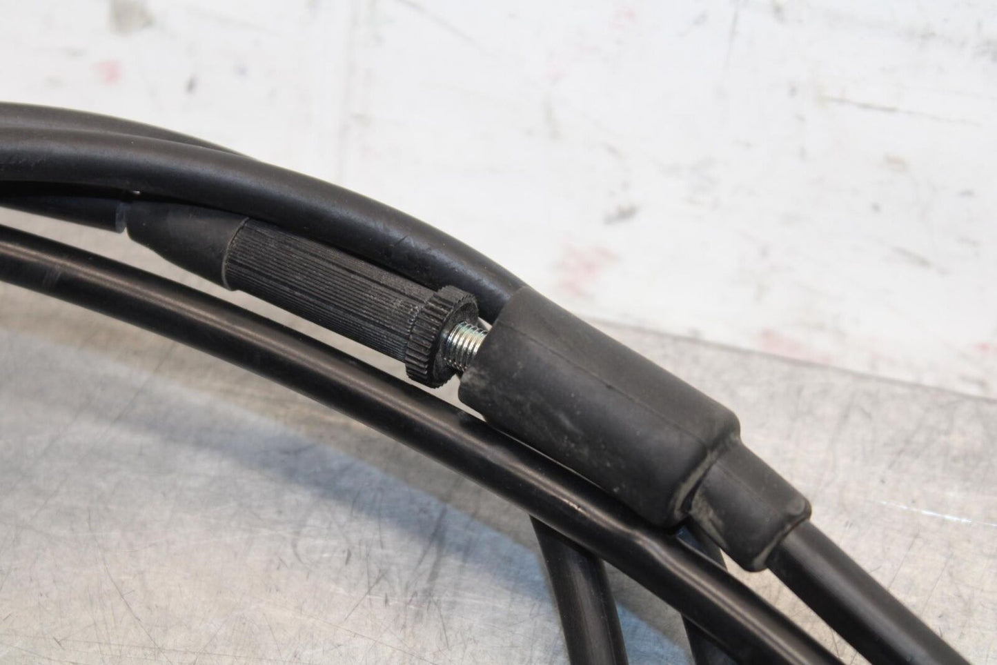 20-21 YAMAHA XSR900 THROTTLE CABLES LINES BB599