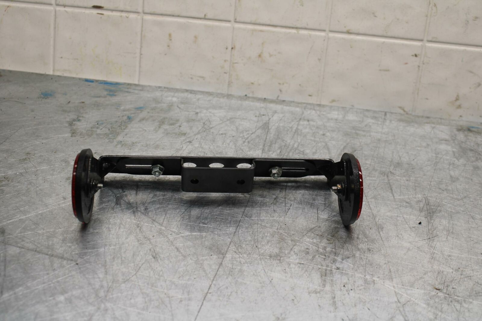 10-13 KAWASAKI Z1000 FENDER ELIMINATOR LICENSE PLATE BRACKET BB421