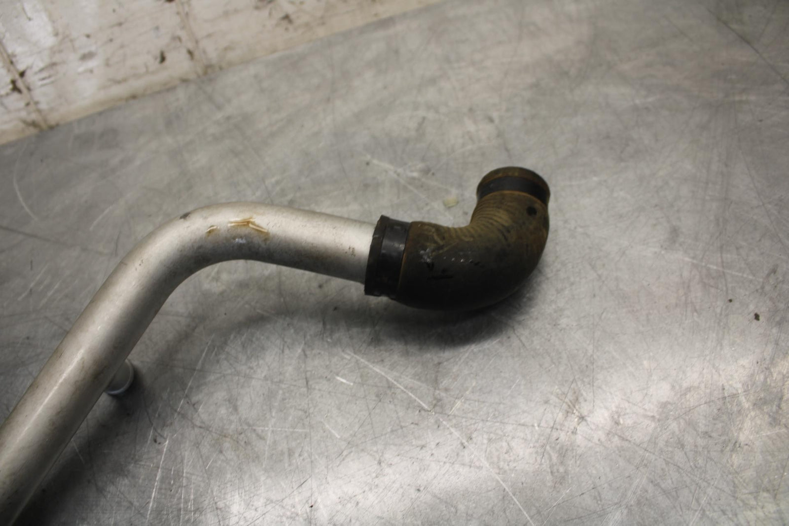 2010 Aprilia RSV1000R RADIATOR HOSE ENGINE COOLANT WATER PIPE HOSE  BB513