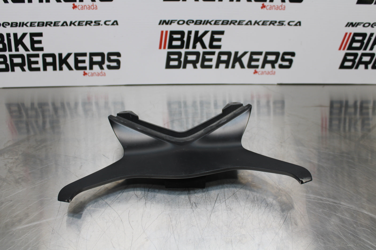 13-18 KAWASAKI NINJA ZX6R CENTER REAR BACK TAIL FAIRING COWL BB143