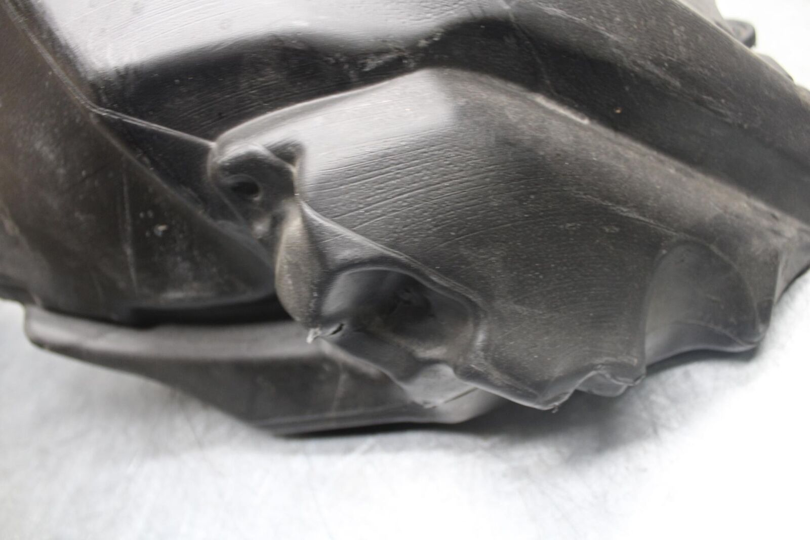 2009 Aprilia Shiver 750 SL750 GAS TANK FUEL CELL PETROL RESERVOIR BB506