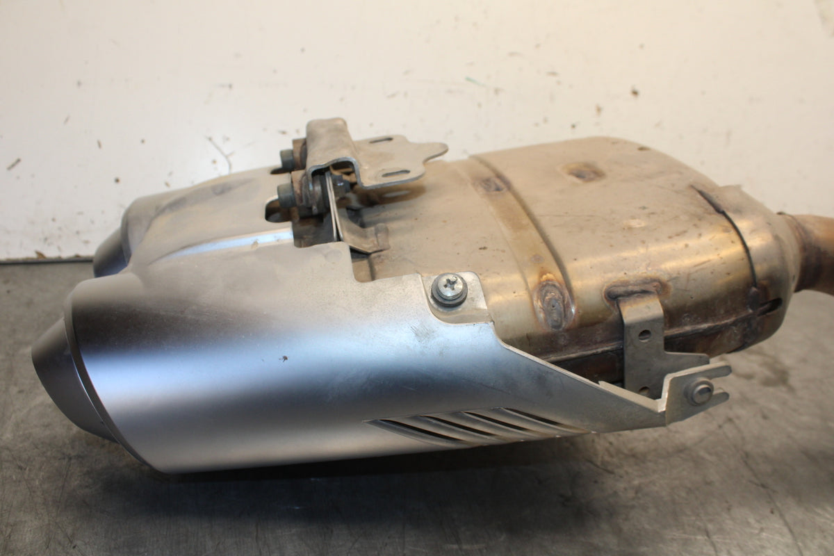 07-09 YAMAHA FZ6 EXHAUST PIPE MUFFLER SLIP ON CAN SILENCER 5VX-14710-01-00 BB713
