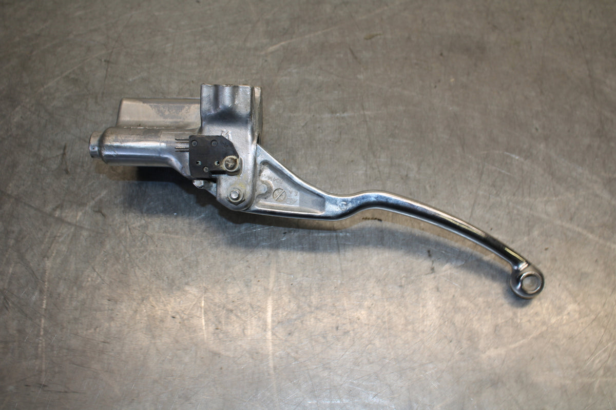 87-03 SUZUKI INTRUDER 1400 VS1400GLP FRONT BRAKE MASTER CYLINDER BB702