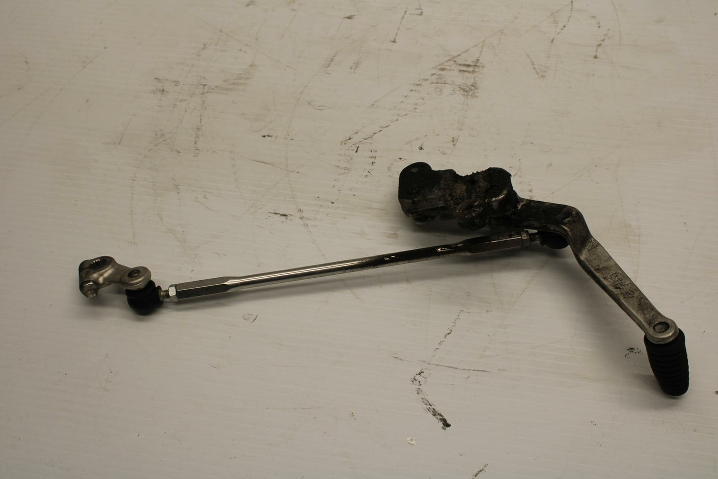 06-07 SUZUKI GSXR600 SHIFTER LINKAGE SHIFT LINK PEDAL BB243