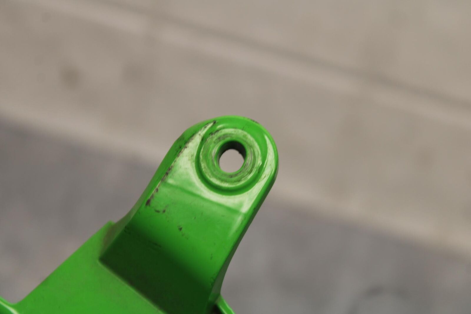 2011 Kawasaki Ninja ZX6R ZX600R RIGHT REAR BACK TAIL FAIRING COWL SHROUD BB587