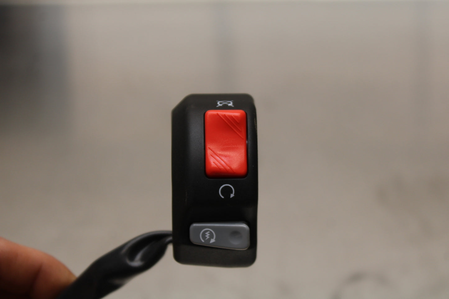 23-24 KAWASAKI NINJA ZX14R NEW!! RIGHT CLIP ON KILL OFF START SWITCH BB141