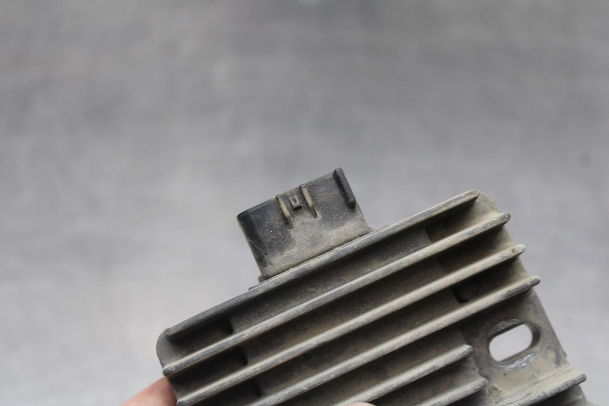 07 KAWASAKI NINJA 650 EX650 RECTIFIER VOLTAGE REGULATOR BB844