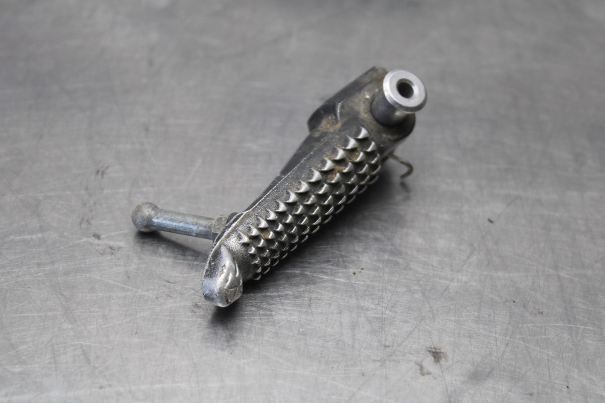 13-18 KAWASAKI NINJA ZX6R LEFT FRONT FOOT REST PEG STEP BB908
