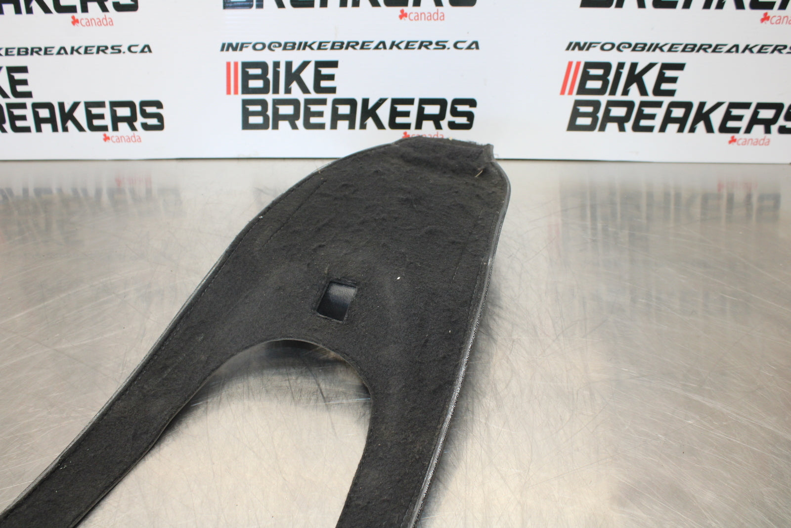 04 YAMAHA ROAD STAR XV1700A GAS TANK FUEL CELL BELT BB155