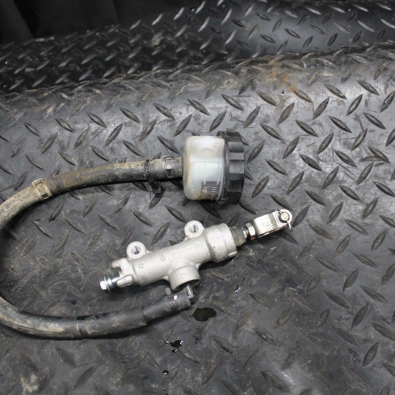 12-17 KAWASAKI NINJA 650 REAR BRAKE MASTER CYLINDER W RESERVOIR 43015-0559 BB211