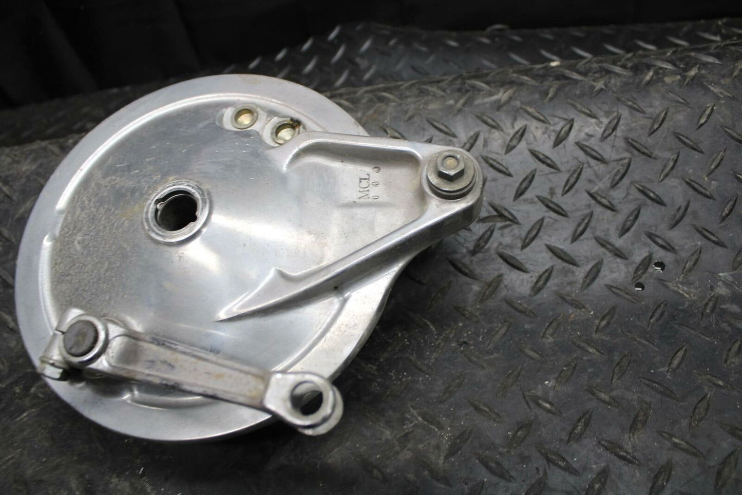 03-05 HONDA SHADOW CLASSIC 750 REAR BACK BRAKE HUB BB229
