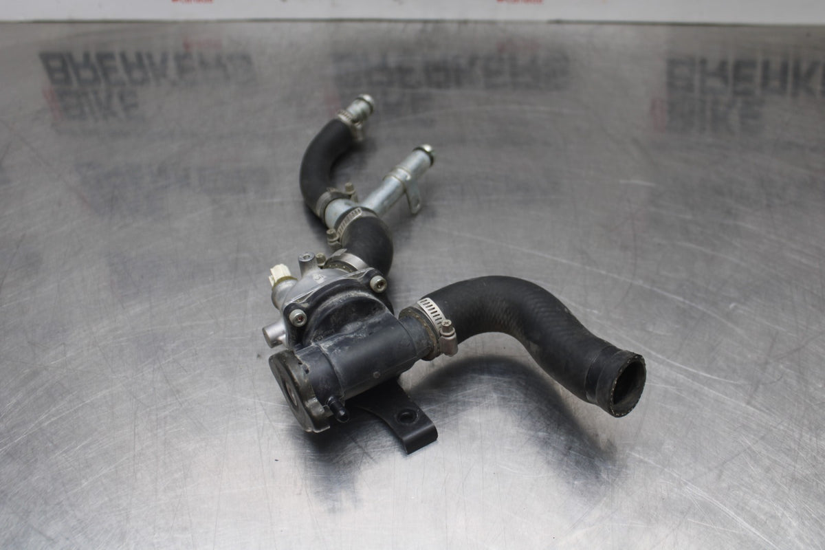 06 KAWASAKI VULCAN 900 THERMOSTAT W HOUSING ASSEMBLY BB799