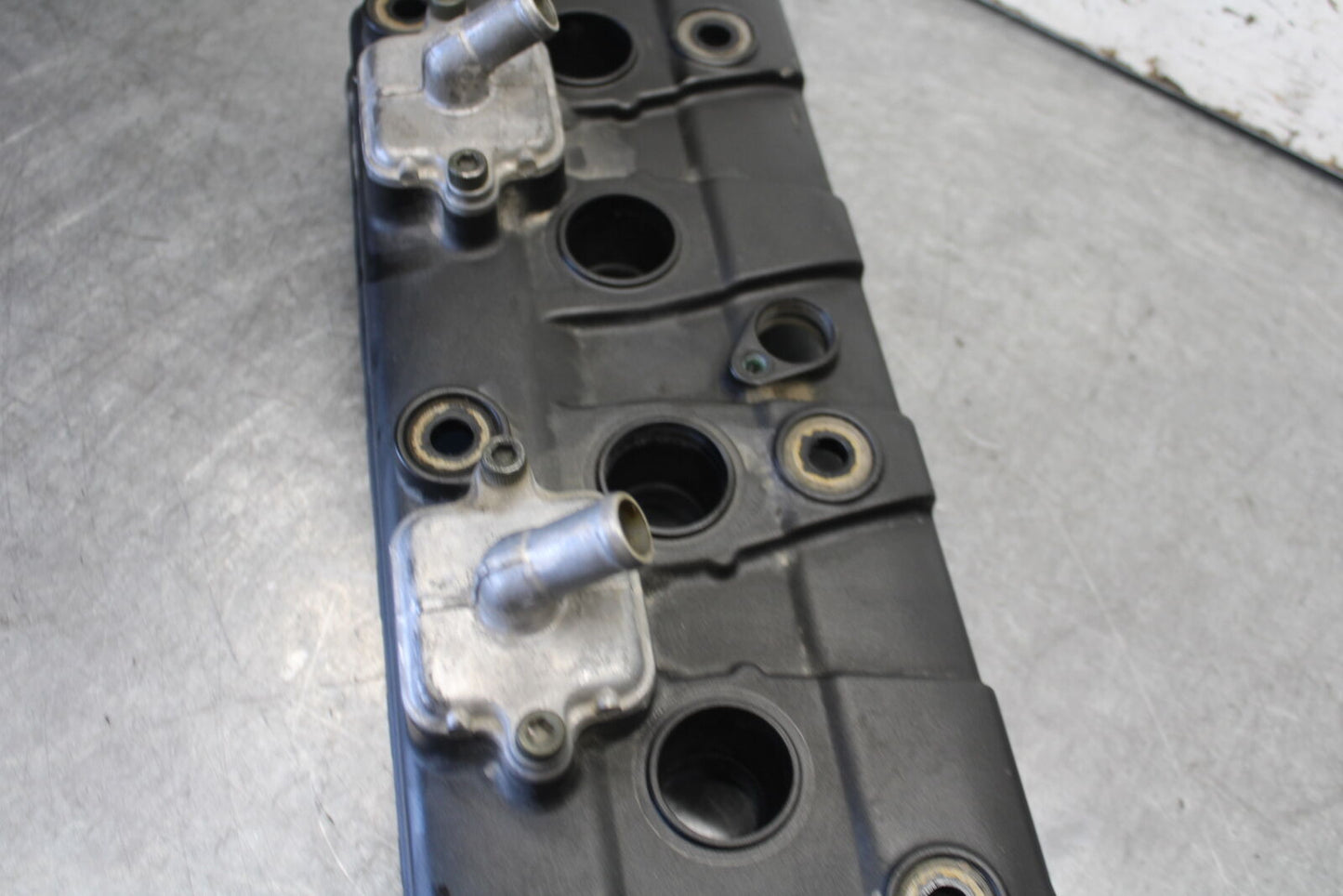08-09 YAMAHA YZF R6S VALVE COVER  BB690