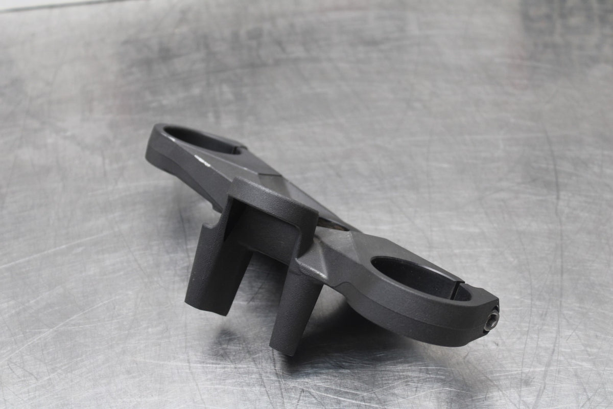 08 KAWASAKI NINJA ZX10R FORKS UPPER TRIPLE TREE CLAMP BB902