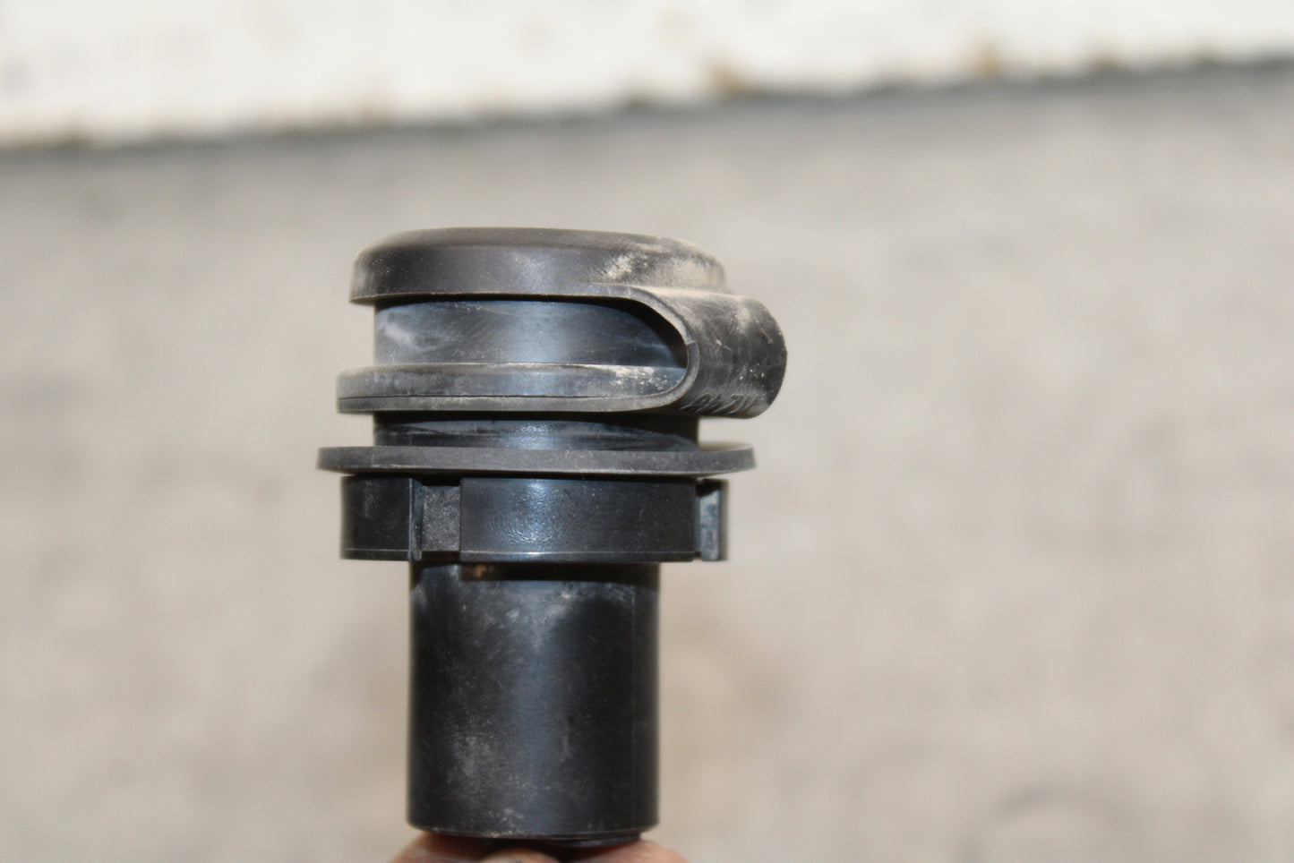 16-17 KAWASAKI VULCAN S 650 EN650 ABS POWER OUTLET BB731