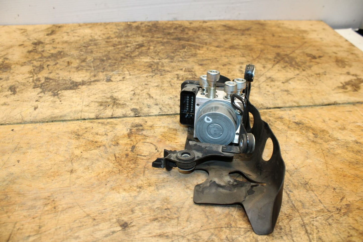 13-18 KAWASAKI NINJA ZX6R ABS PUMP UNIT MODULE BB349