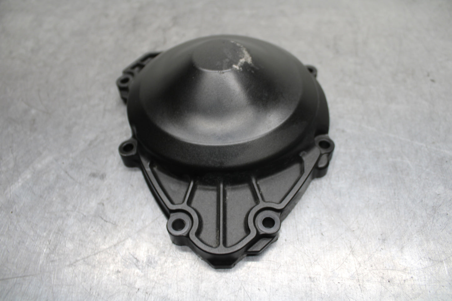 09-14 YAMAHA YZF R1 STATOR MAGNETO ALTERNATOR COVER 14B-15411-00-00 BB118