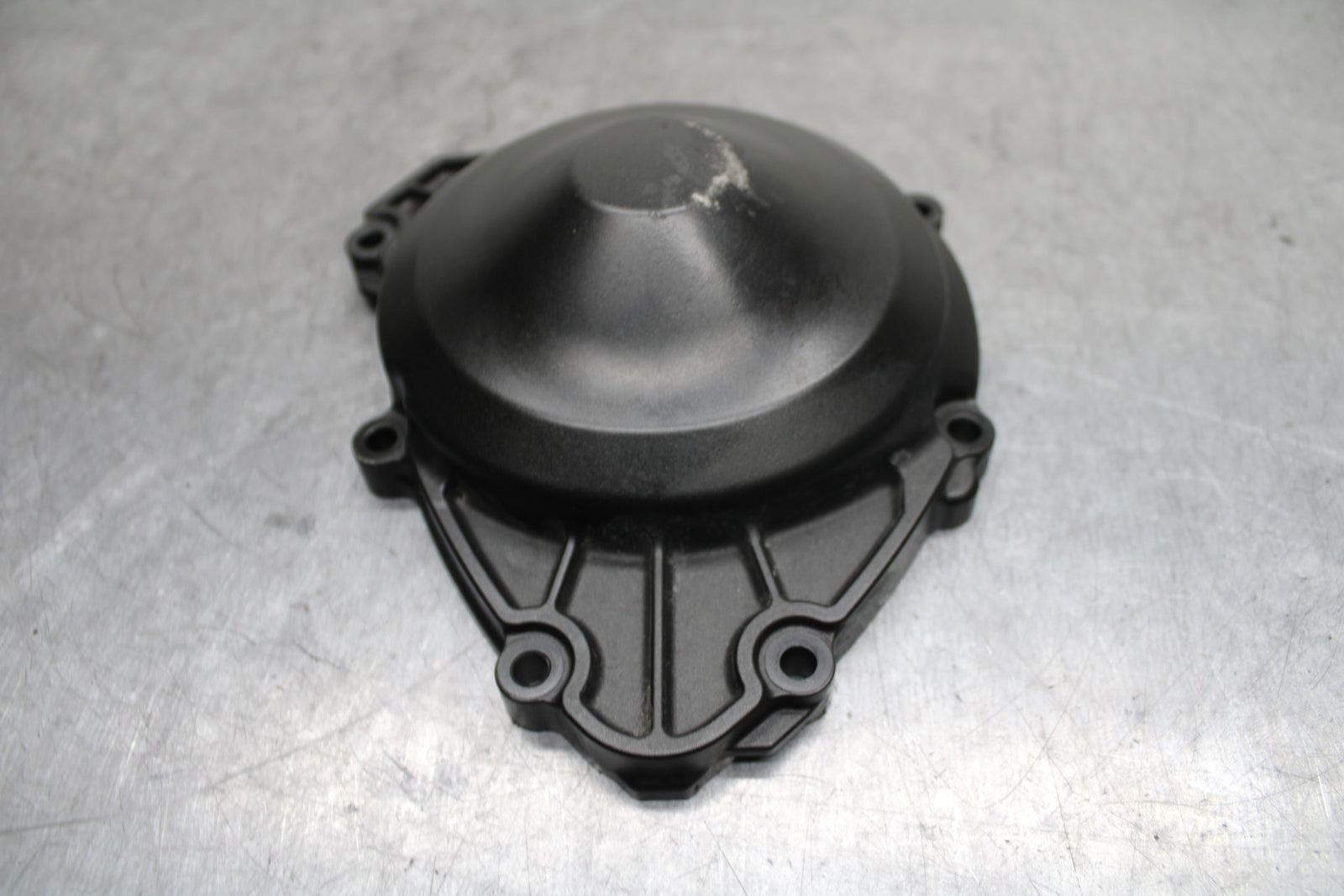 09-14 YAMAHA YZF R1 STATOR MAGNETO ALTERNATOR COVER 14B-15411-00-00 BB118