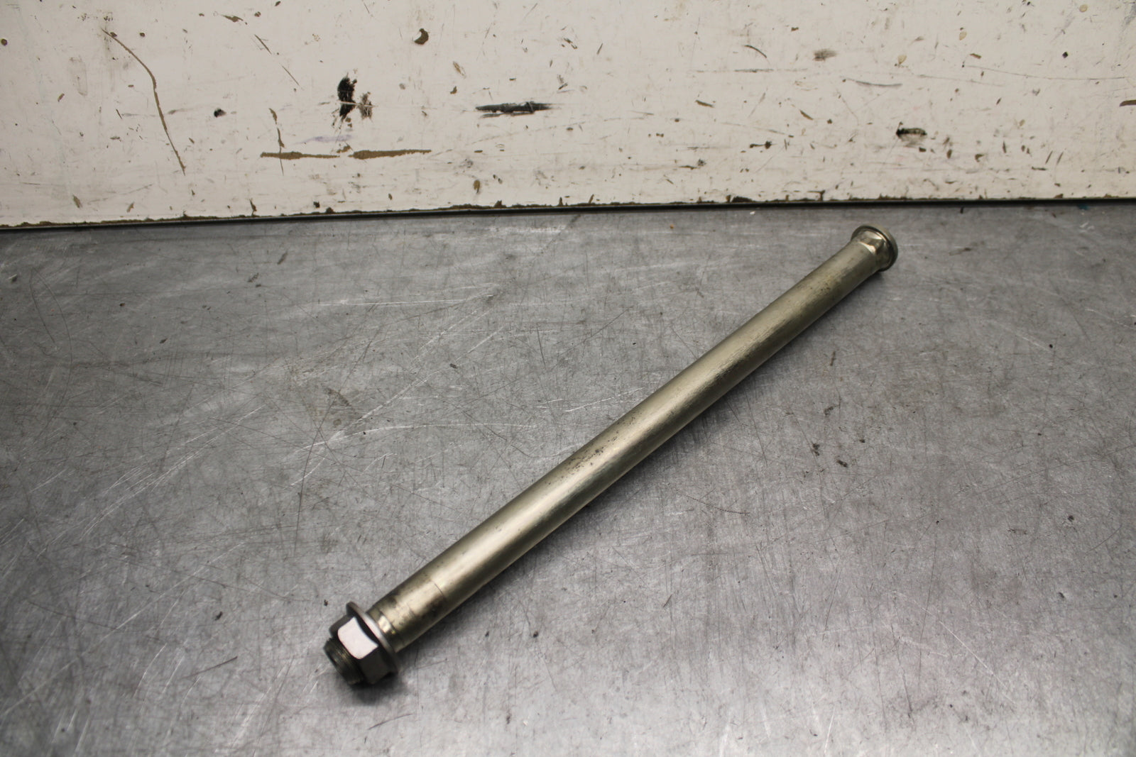 13-18 KAWASAKI NINJA ZX6R REAR BACK SWINGARM BOLT SUSPENSION PIVOT AXLE BB666