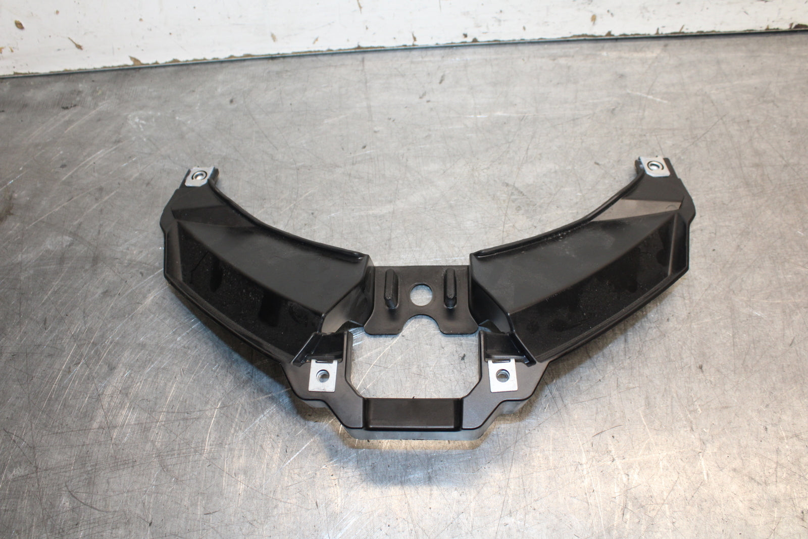 20-23 APRILIA RS660 INNER CENTER REAR BACK TAIL FAIRING COWL BB667