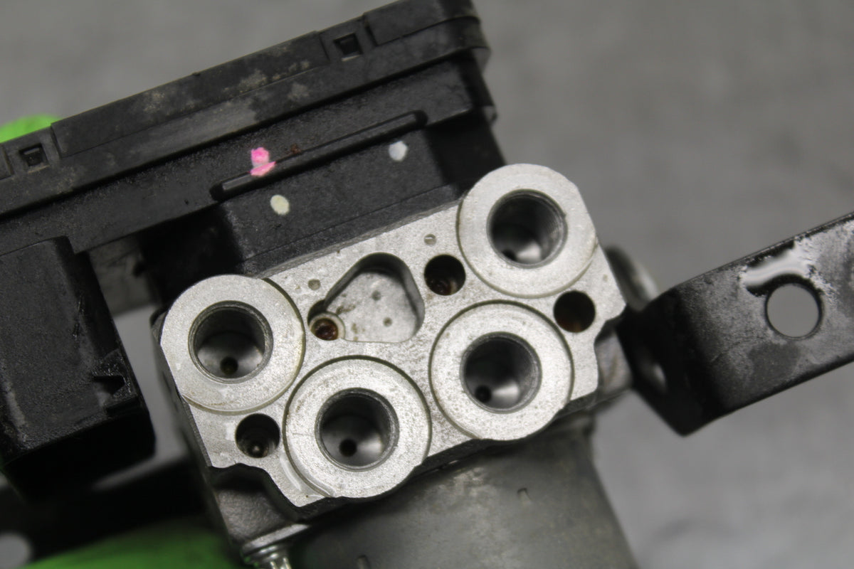 18-23 KAWASAKI NINJA 400 EX400 ABS ABS PUMP UNIT MODULE BB747