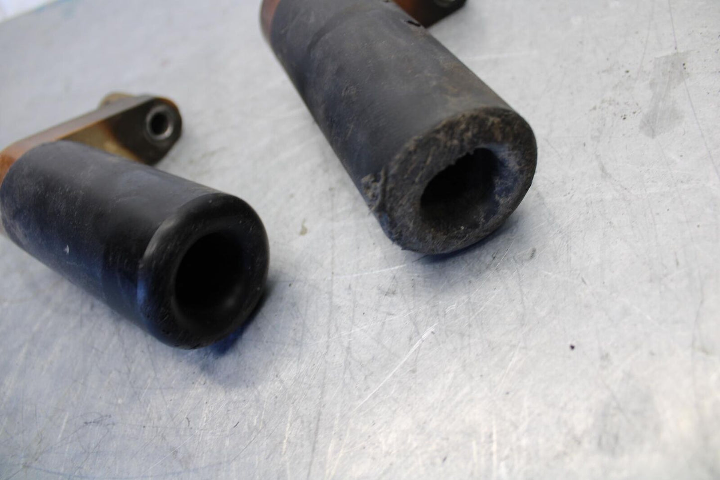 07-08 YAMAHA YZF R1 FRAME SLIDERS SET BB439