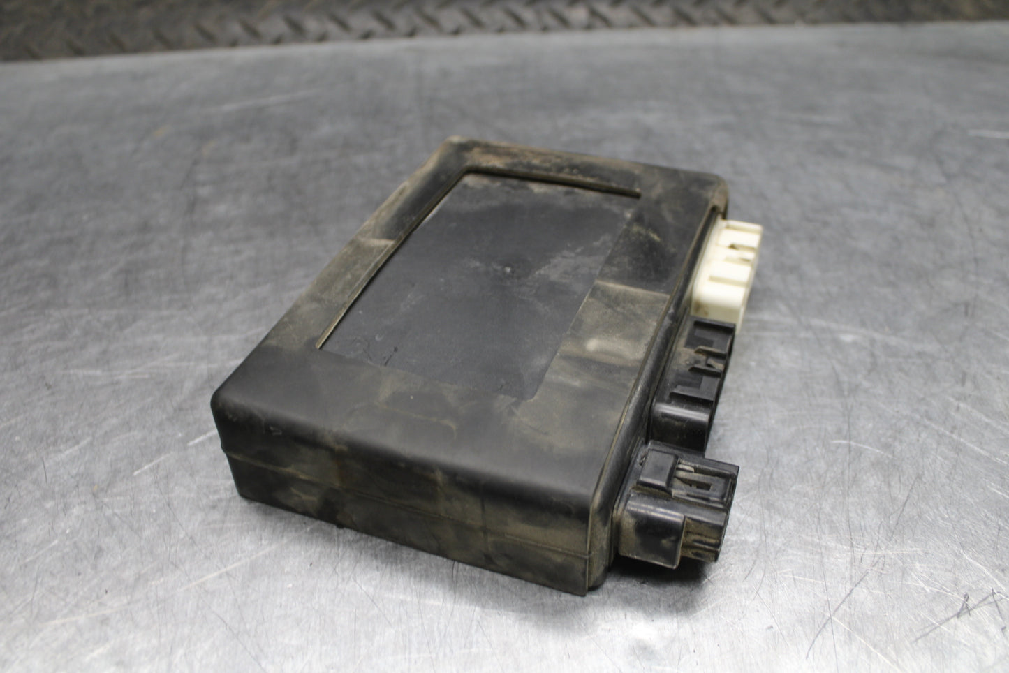 04 KAWASAKI VULCAN 1500 ECU COMPUTER CONTROLLER UNIT ECM CDI BB762