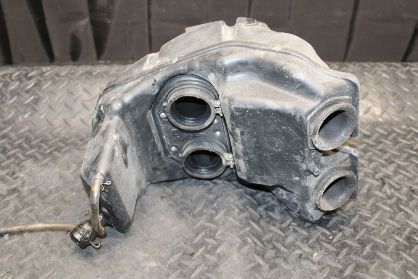 07-09 KAWASAKI VERSYS 650 AIRBOX AIR INTAKE FILTER BOX BB206