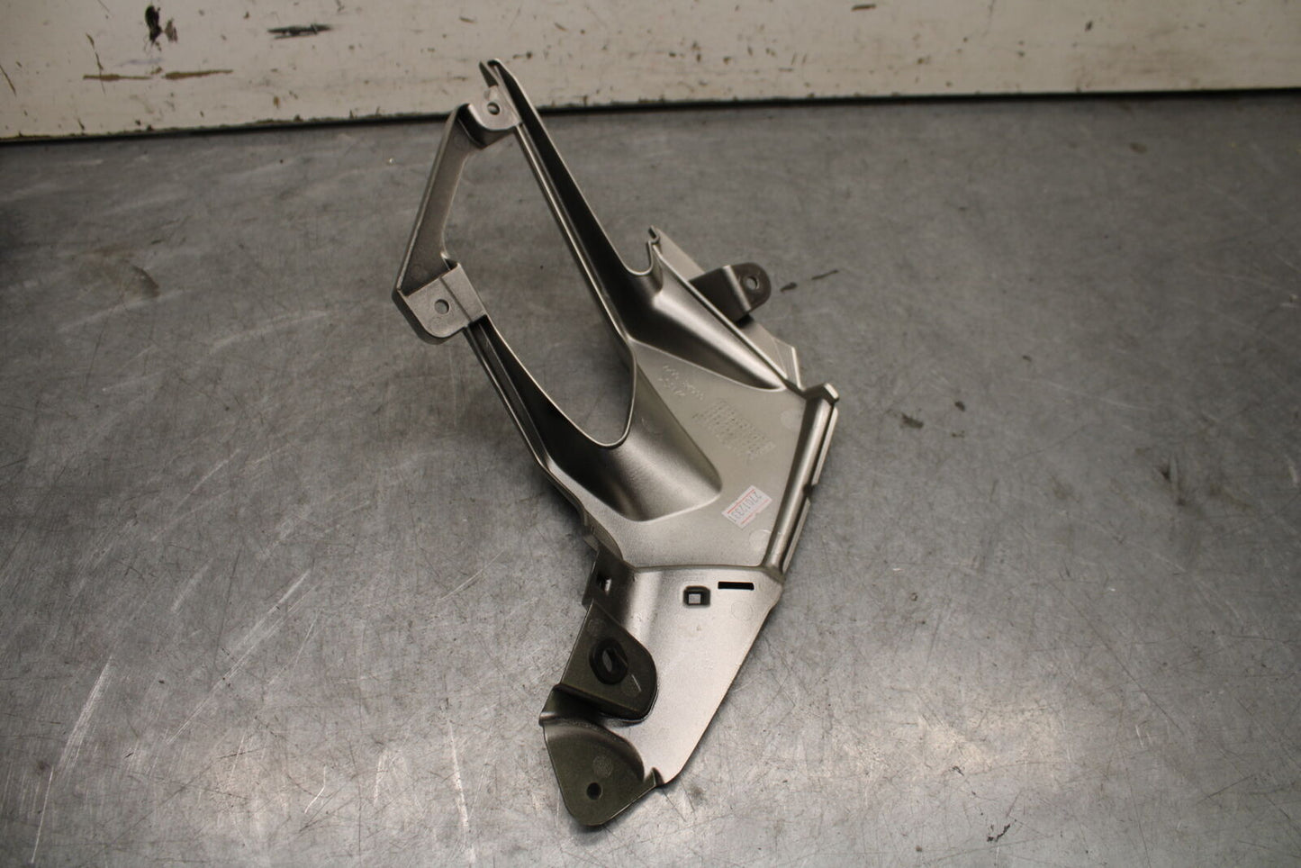 18-23 KAWASAKI NINJA 400 RIGHT INNER FAIRING COWL PANEL TRIM OEM BB660