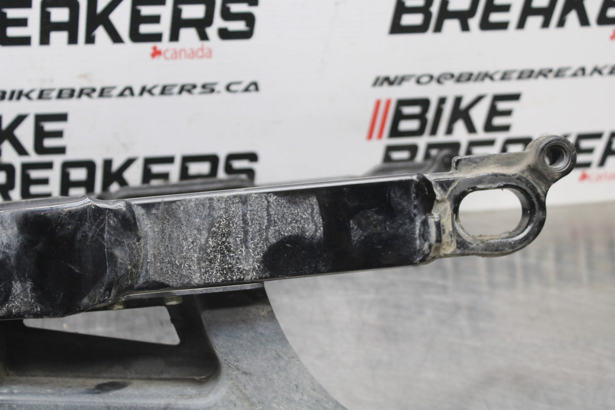 08 HARLEY-DAVIDSON ELECTRA GLIDE POLICE EFI FLHTPI REAR SWINGARM  BB816