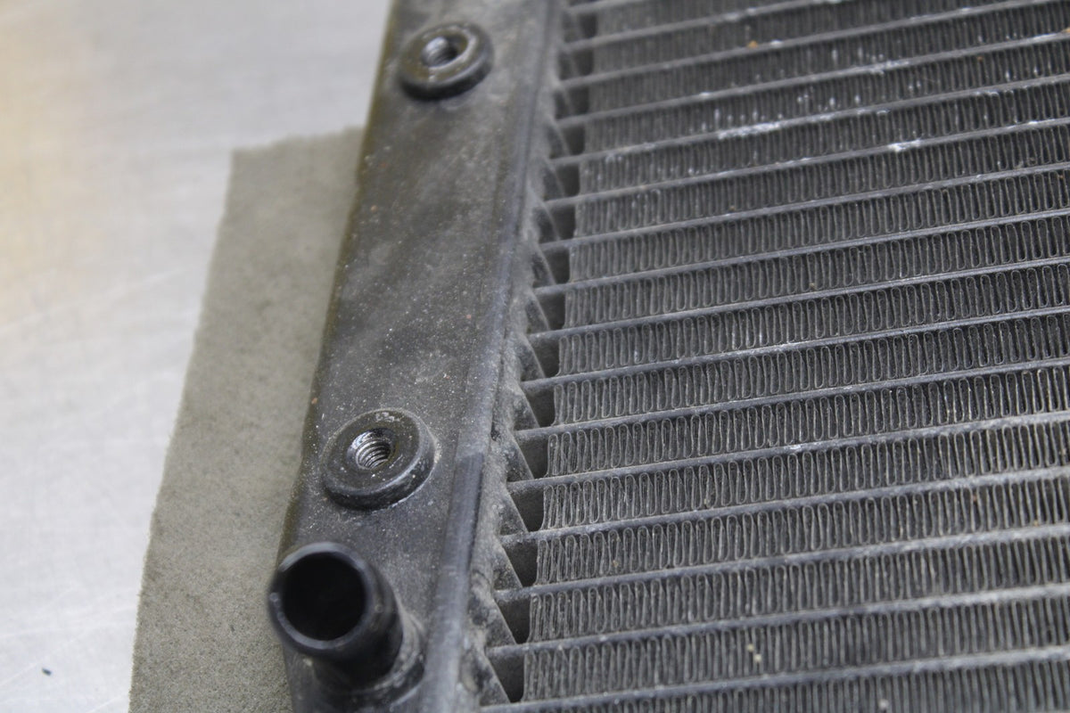 05 YAMAHA YZF R6 ENGINE RADIATOR MOTOR COOLER COOLING RADIATER BB858