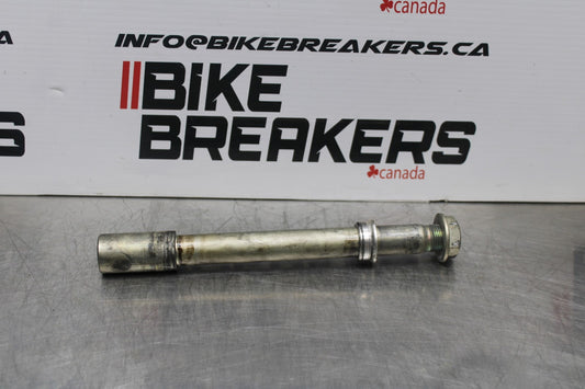 11-22 SUZUKI GSXR 600  FRONT WHEEL RIM AXLE PIVOT BOLT BB193