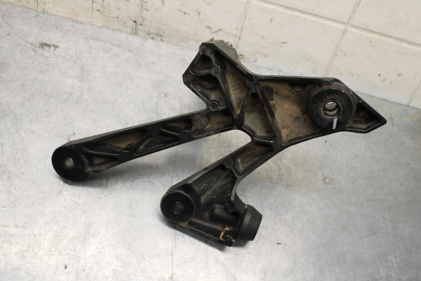 2012 Kawasaki Ninja ZX14R ZX1400E RIGHT LEFT REARSETS  DRIVER FOOT PEGS  BB60