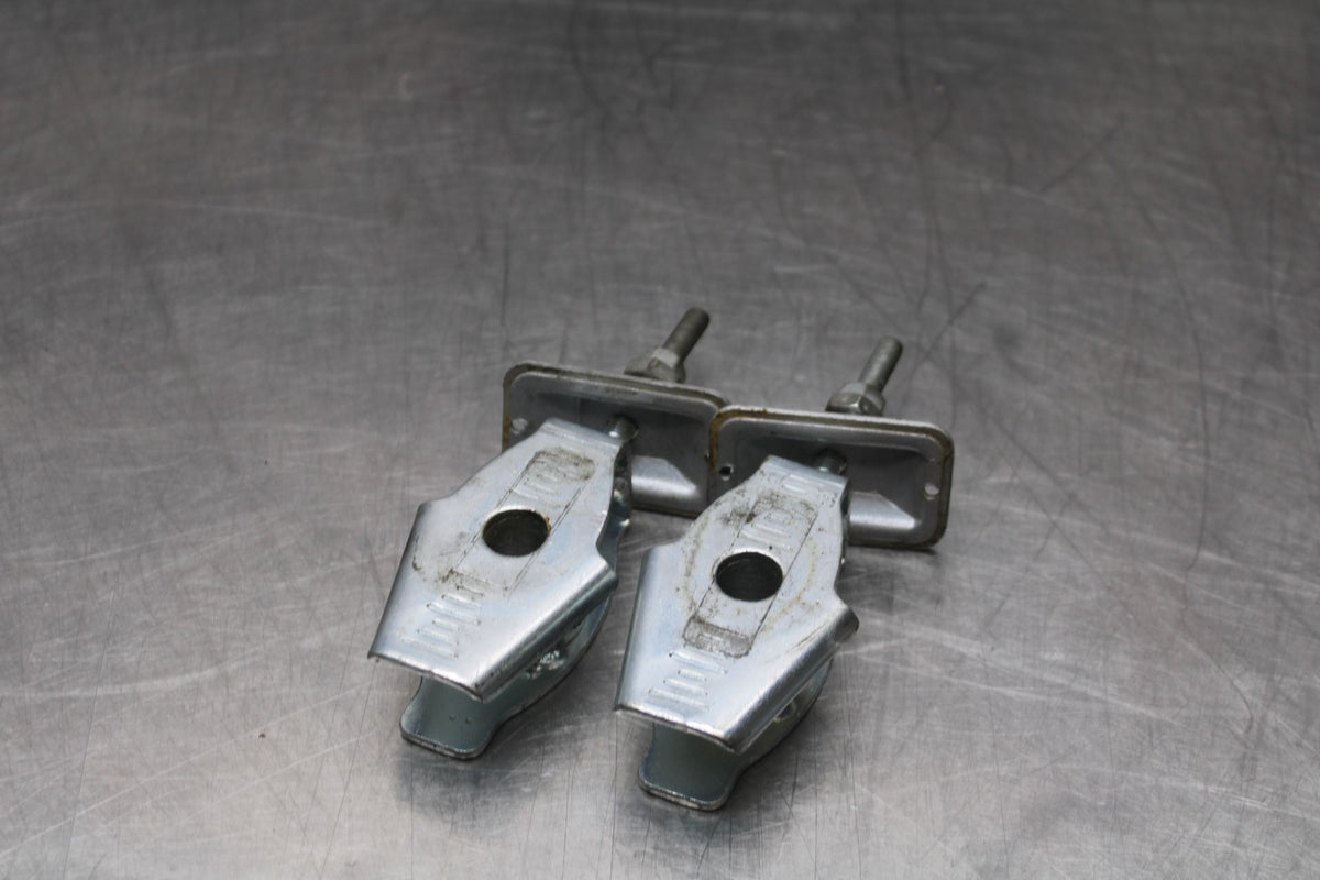 08 HONDA CBR125R SWINGARM CHAIN TENSIONER ADJUSTMENT BRACKETS  BB839