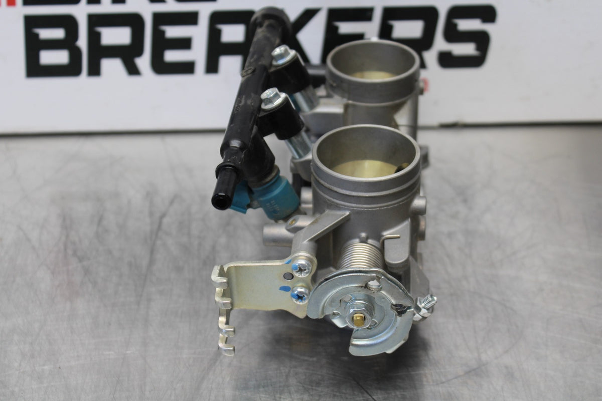 22-25 YAMAHA YZF R7 MAIN FUEL INJECTORS / THROTTLE BODIES  BB176