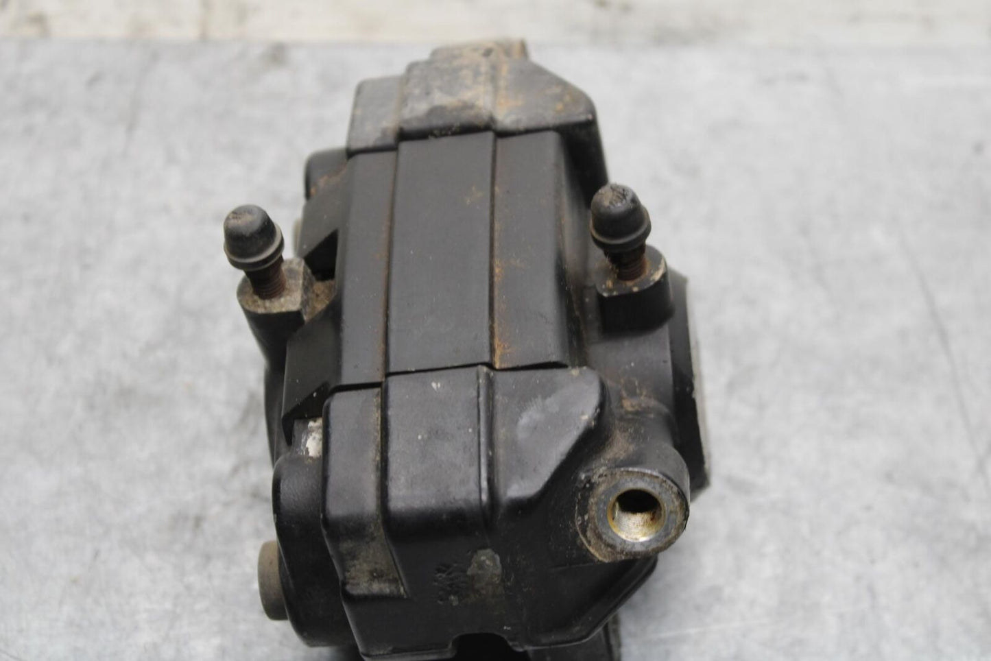 1982 Suzuki GS1100ES REAR BACK BRAKE CALIPER BB55